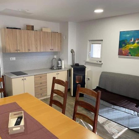 Holiday House Zlacka Gorca Pristava pri Mestinju Dış mekan fotoğraf